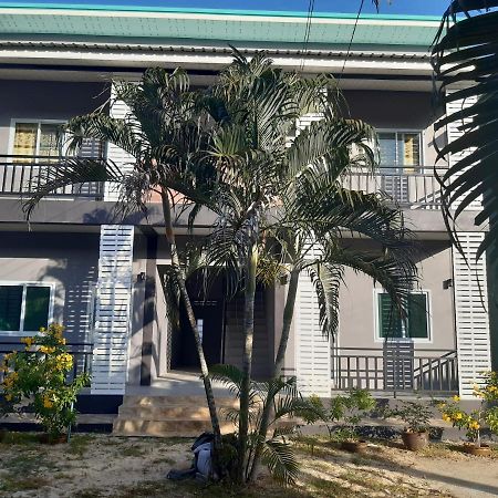 Wangwaree Resort Nai Yang Beach Exterior foto